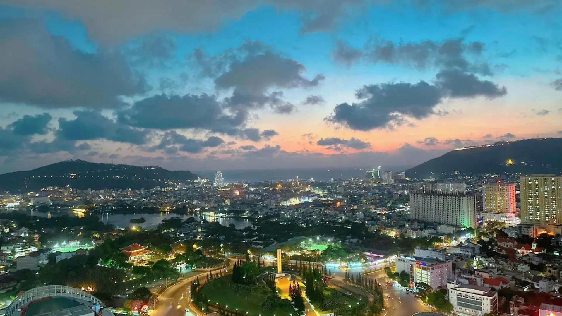 Xoai Luxury Apartment - The Song Vung Tau
